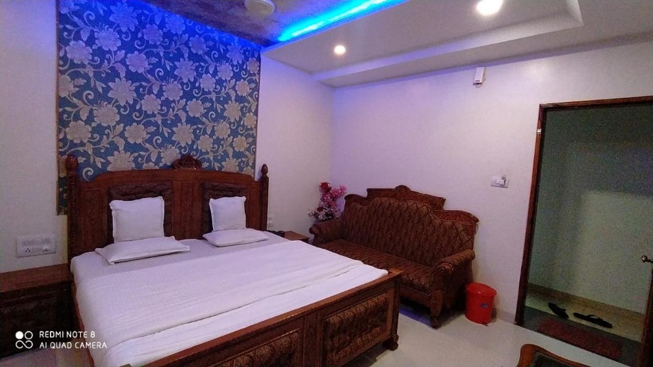 Hotel Shalimar Executive, Uran Islampur Peth (Sangli) Exterior foto